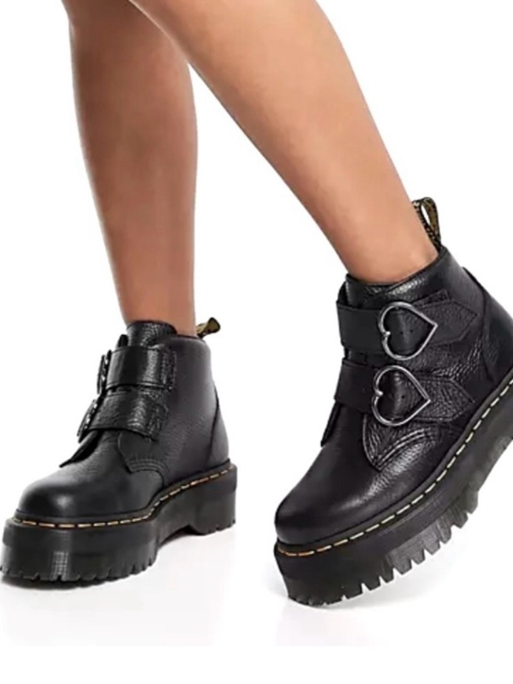 NEW DR MARTENS DEVON HEART LEATHER PLATFORM BOOTS